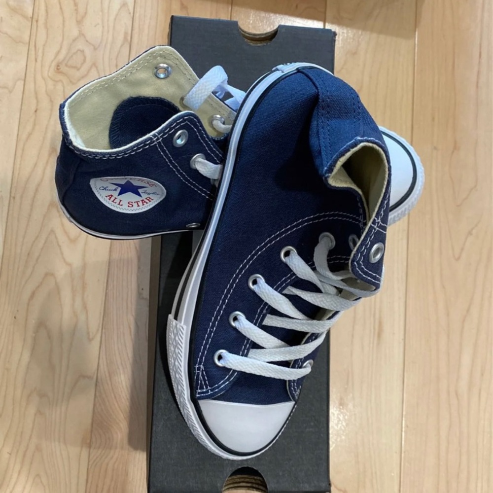 Brand New Converse High Top. Youth Size 1. Navy